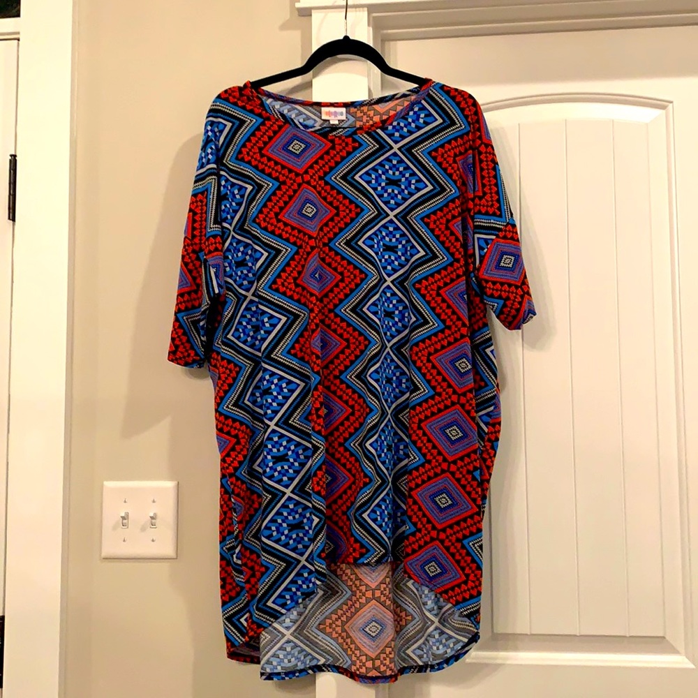 Lularoe tunic